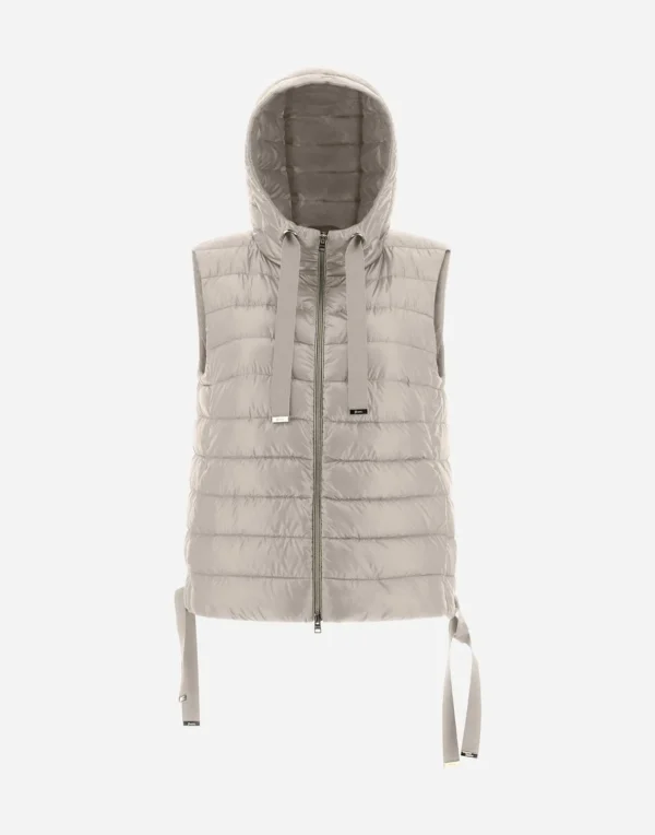 Gilet Con Cappuccio In Nylon Ultralight>Herno Flash Sale