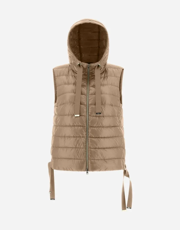 Gilet Con Cappuccio In Nylon Ultralight>Herno Clearance